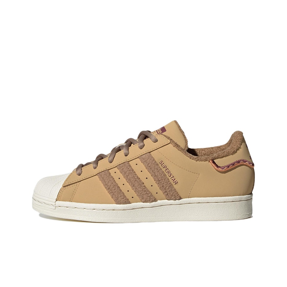 Adidas Shoes Superstar - أحذية سكيت بورد سوبرستار من أديداس