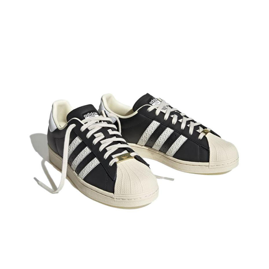 أحذية سكيت بورد أديداس أوريجين - مراجعة Adidas Shoes Superstar وسعره